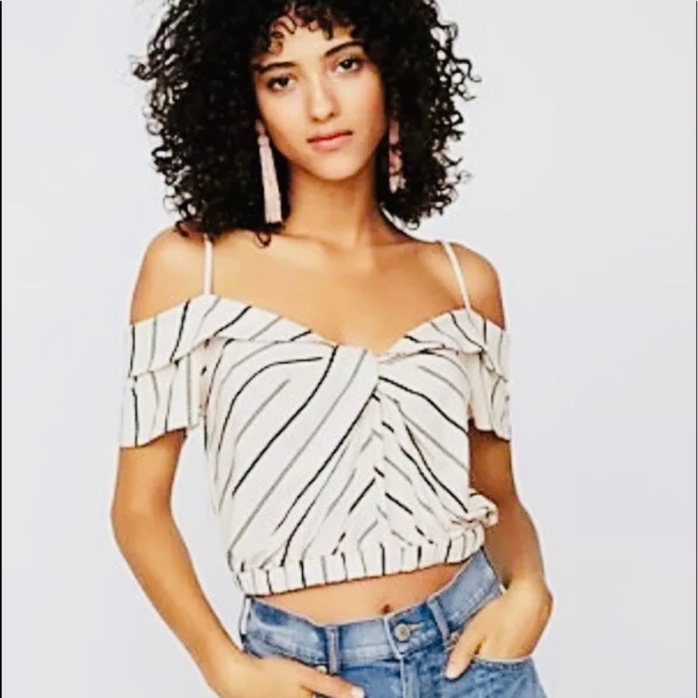 🌻Express Crop Top Sz L🌻